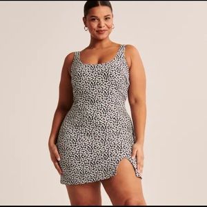 Abercrombie 90’s Scoopneck Slip Mini Dress - Floral
